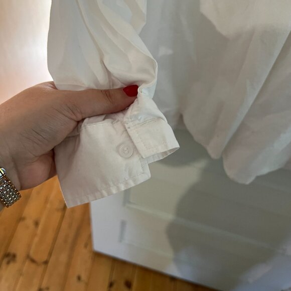 H&M Divided White Blouse - Picture 3 of 6